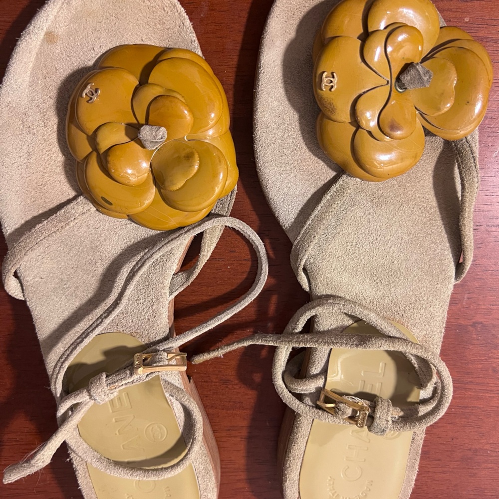 Chanel flip flop sandals